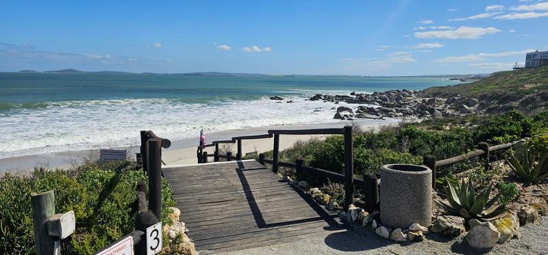 4 Bedroom Property for Sale in Calypso Beach Western Cape